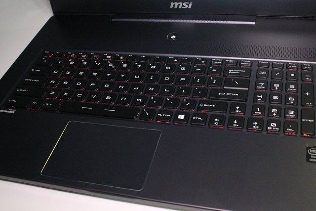 Courte critique du PC portable de jeu MSI GS70 StealthPro-024 et essai du portable MSI GS70 Stealthpro 024 3