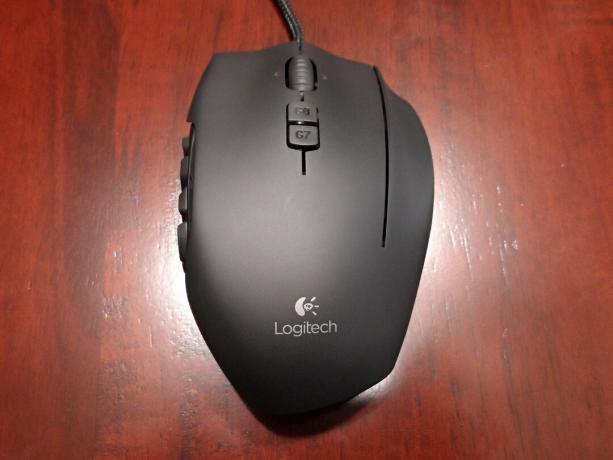 test souris razer naga logitech g600