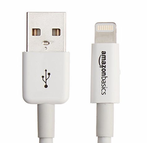 10 produits AmazonBasics Tech qui sont en fait assez bons Amazon Lightning Câble Apple Lightning