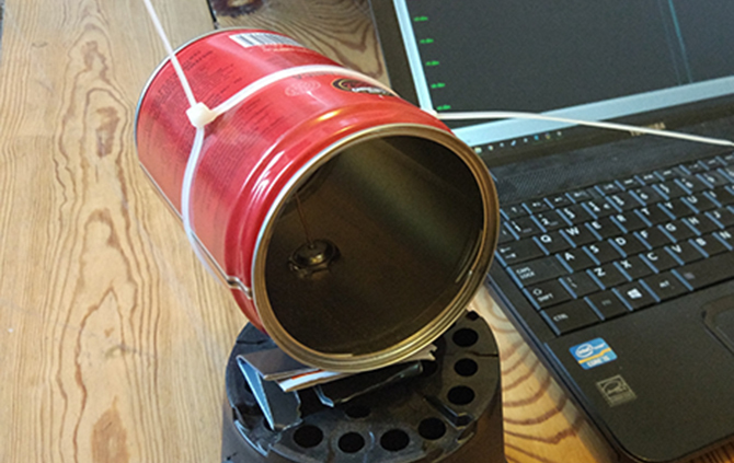 Comment faire une antenne Wi-Fi avec une canne Pringles peut pot zipties detail 670