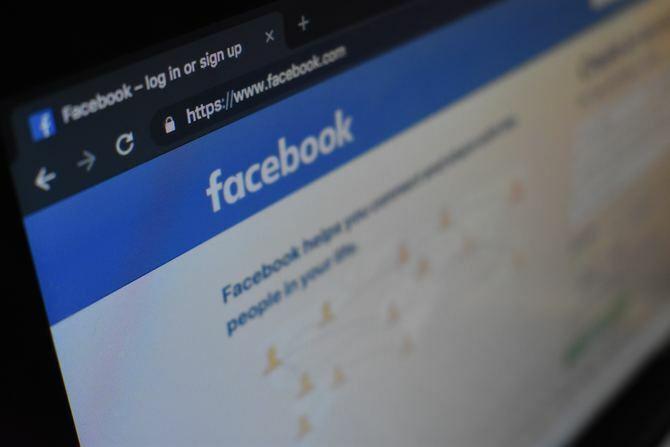 Facebook dans un navigateur Web