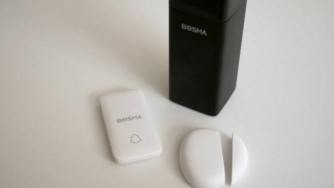 Bosma X1 Review: Une caméra de sécurité intérieure décente qui manque de sonnette et de capteur polonais Bosma X1