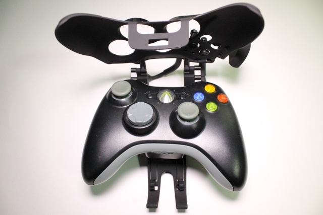 Avenger Elite Defcon F4 Review and Giveaway avenger elite defcon f4 xbox controller review 6