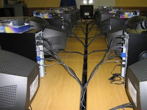 Conseils LAN Party: Comment organiser un superbe bureau LAN Party