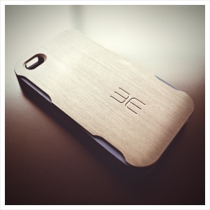 Edge Design Alfa pour iPhone 4 / 4S Review et Giveaway edge design alfa iphone review