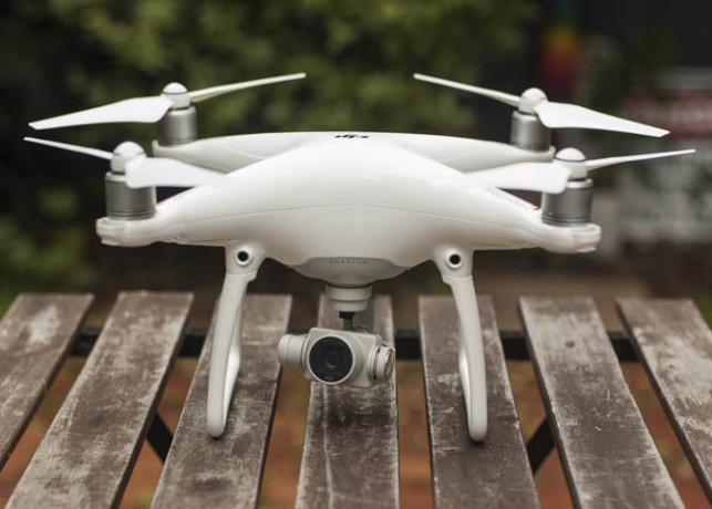 DJI Phantom 4 Review drone phantom4