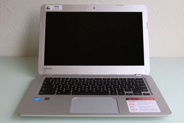 Toshiba CB35-A3120 Chromebook Review and Giveaway toshiba CB35 A3120 review 5