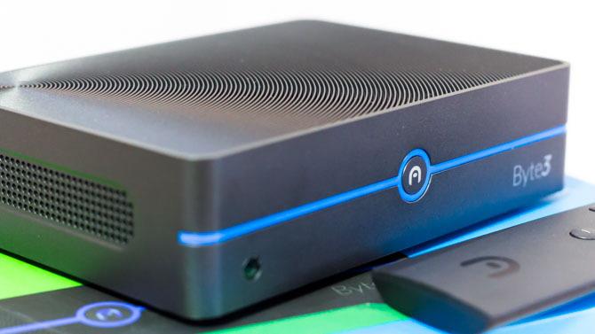 Azulle Byte 3 Review: Ce minuscule PC sans ventilateur fait tout Présentation du design azulle byte 3 