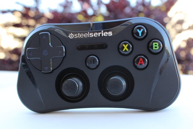 SteelSeries Stratus iOS Game Controller Review et Giveaway steelseries stratus review 6