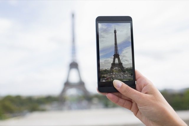 Photo de la Tour Eiffel prise avec un smartphone