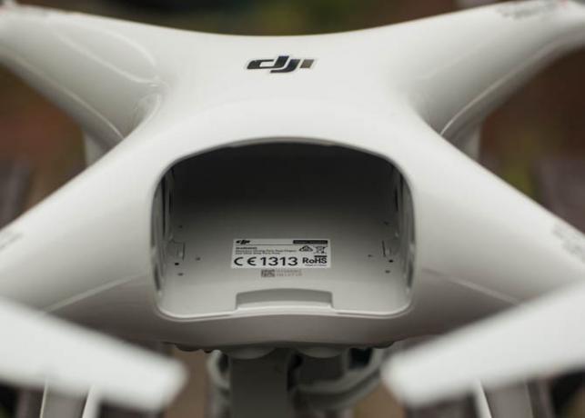 DJI Phantom 4 Review batterie phantom43